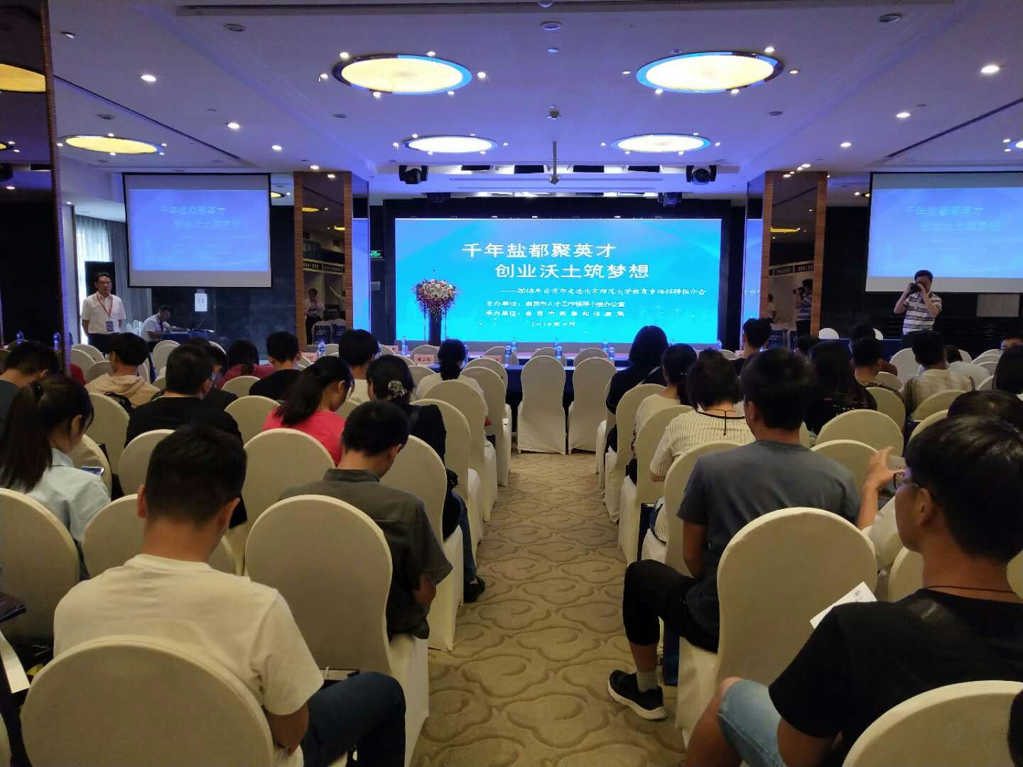 微信1照片.jpg