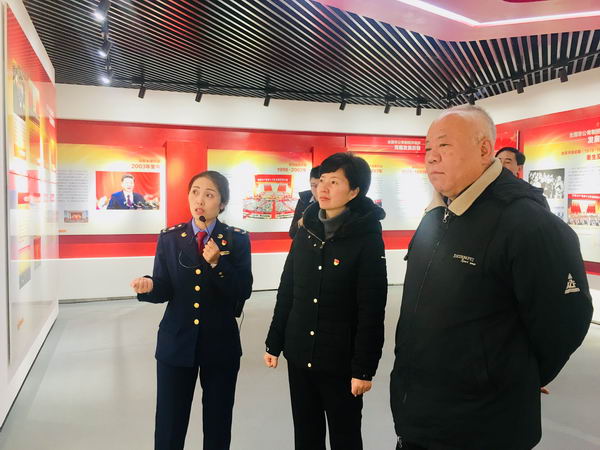 参观选 - 副本.png